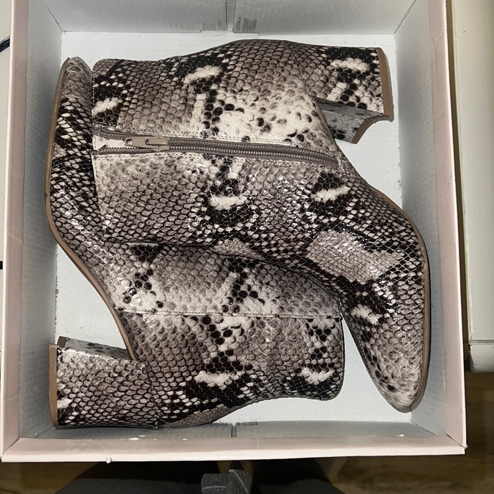 Snake skin ankle heeled boots